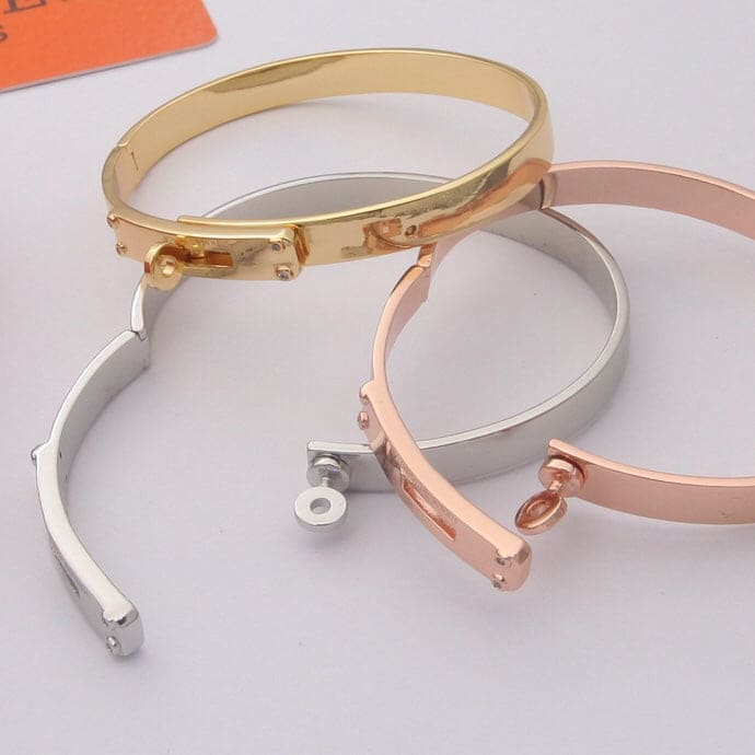 Hermes Kelly 18K White Gold Bracelet