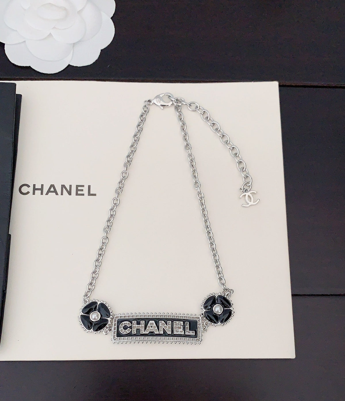 Chanel Resin Diamonds 18K Gold Necklace
