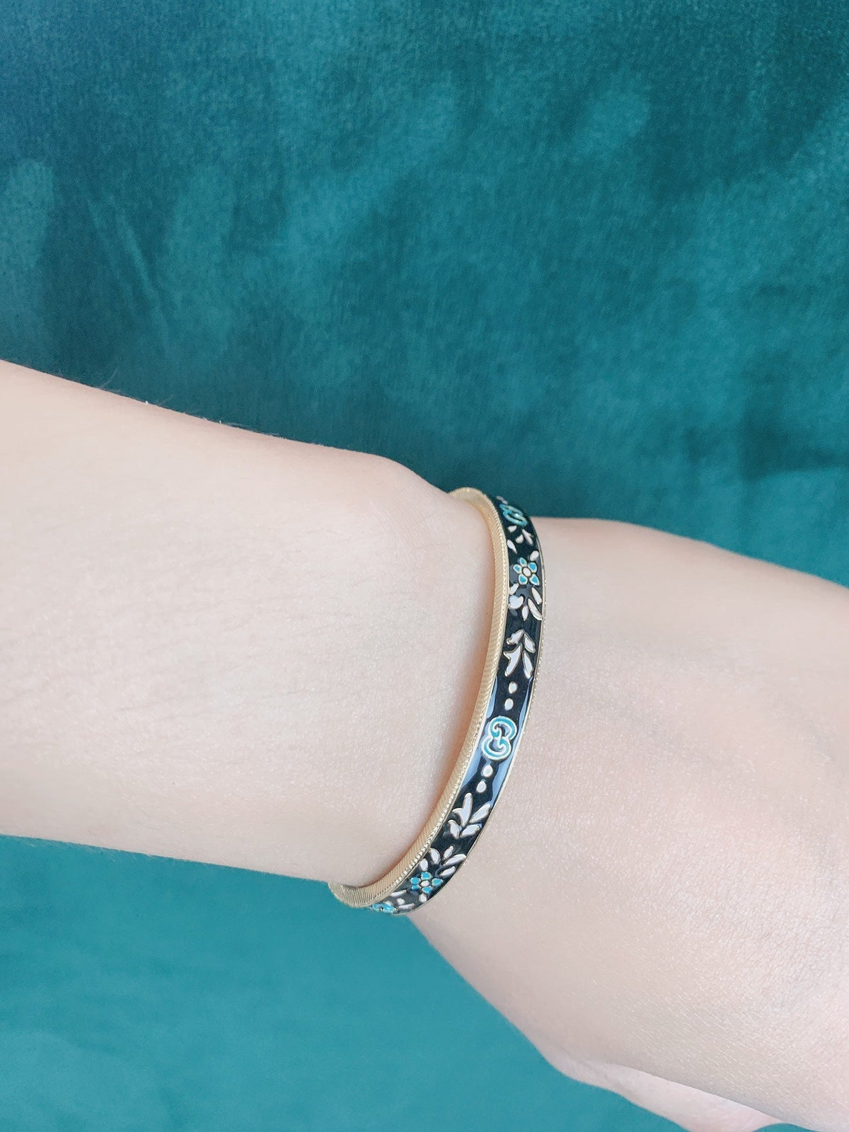 Gucci Double Icon Blooms 18K Gold Bracelet