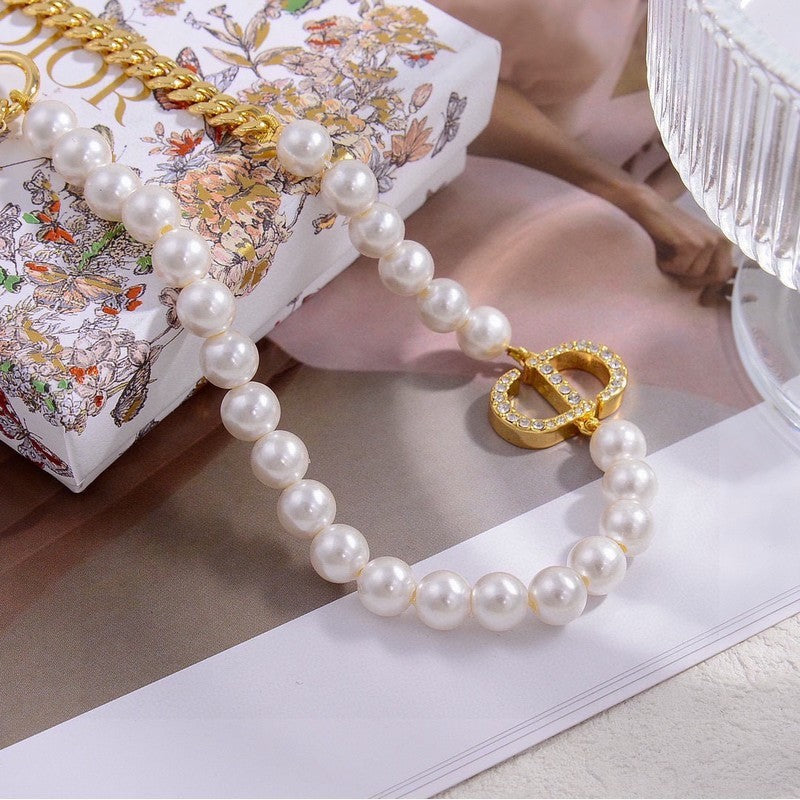 Dior 30 Montaigne Pearls 18K Gold Necklace
