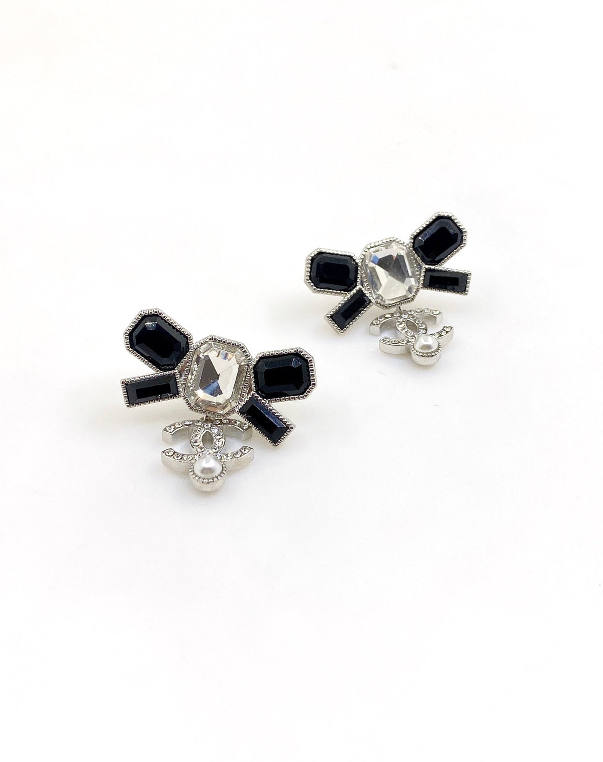 Chanel Bow Tie Crystals 18K Gold Earrings