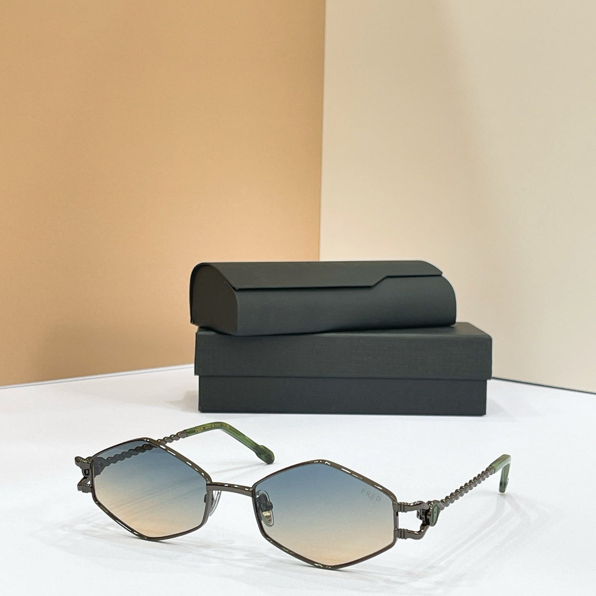 Fred FG57158U Sunglasses