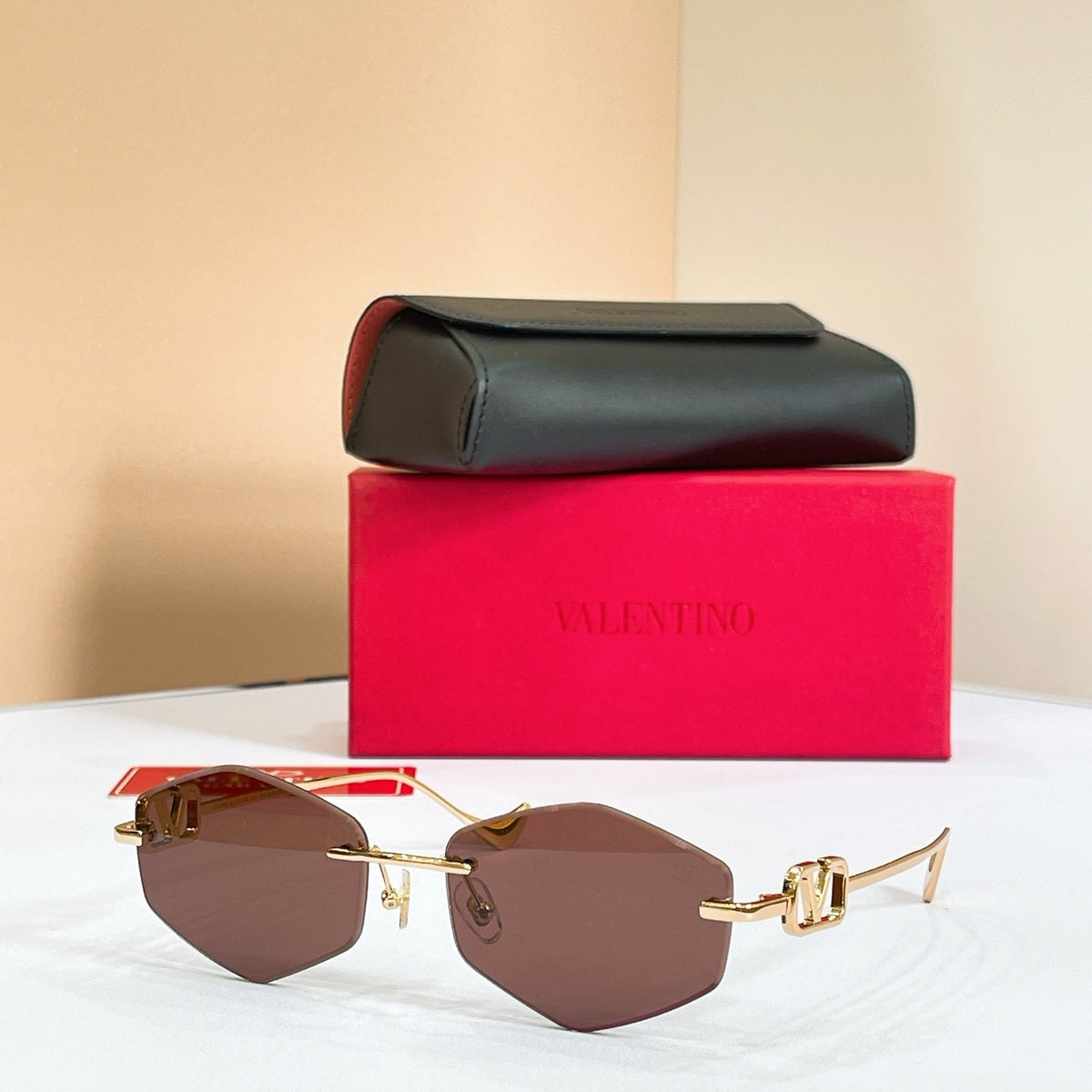 Valentino VLS-187 Sunglasses