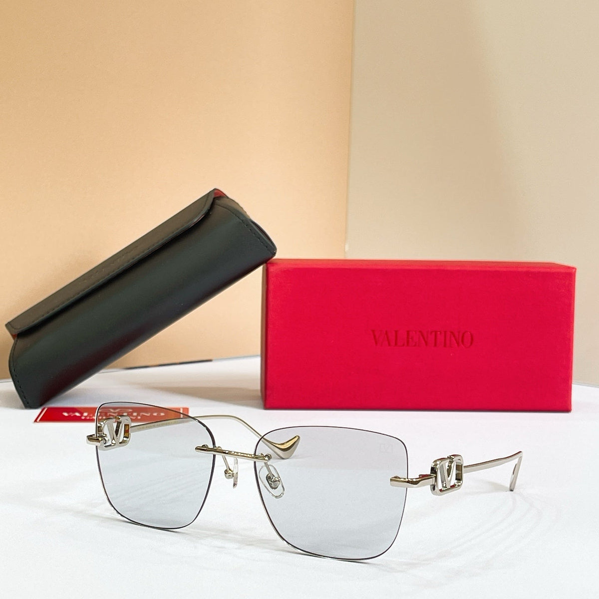 Valentino VLS-189 Sunglasses