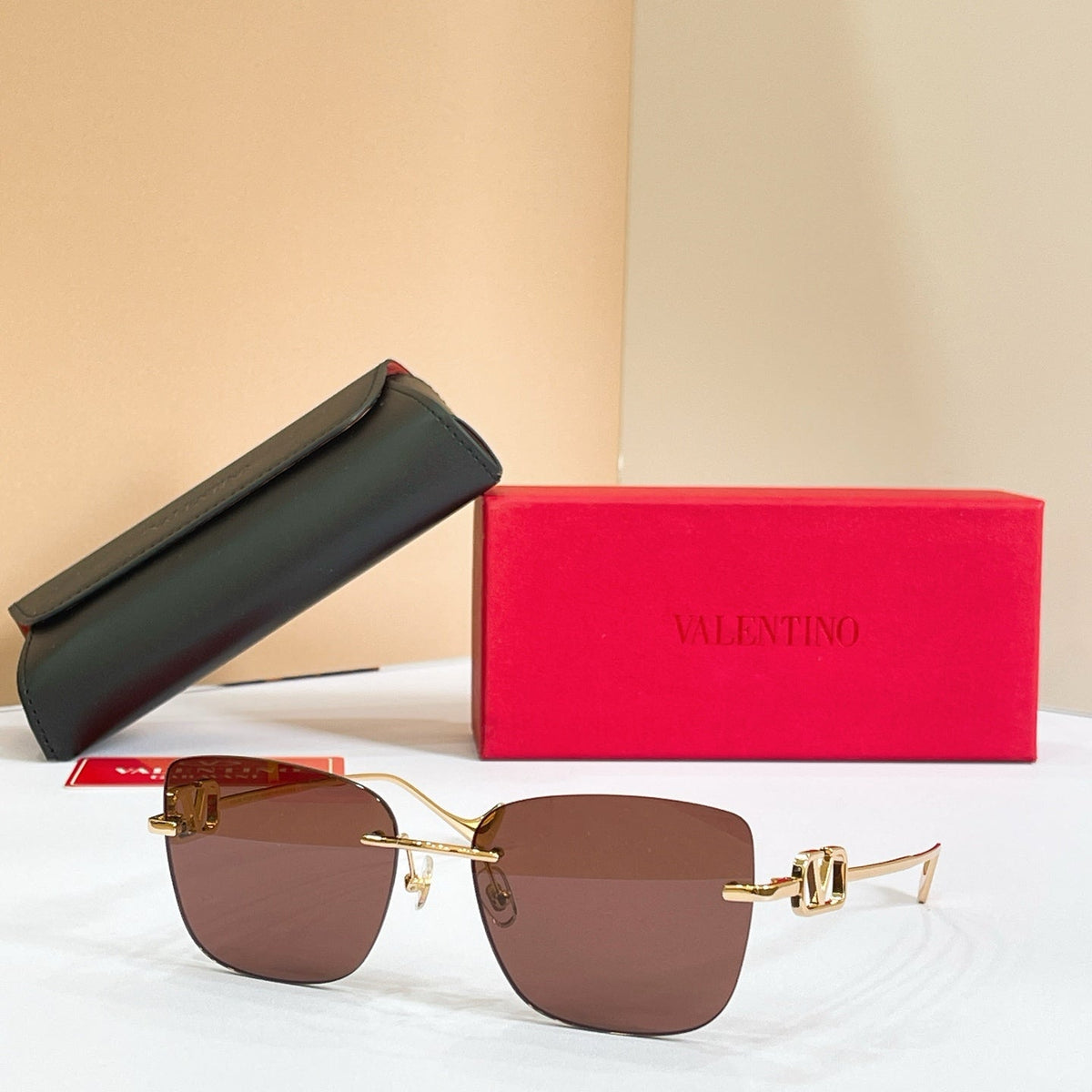 Valentino VLS-189 Sunglasses