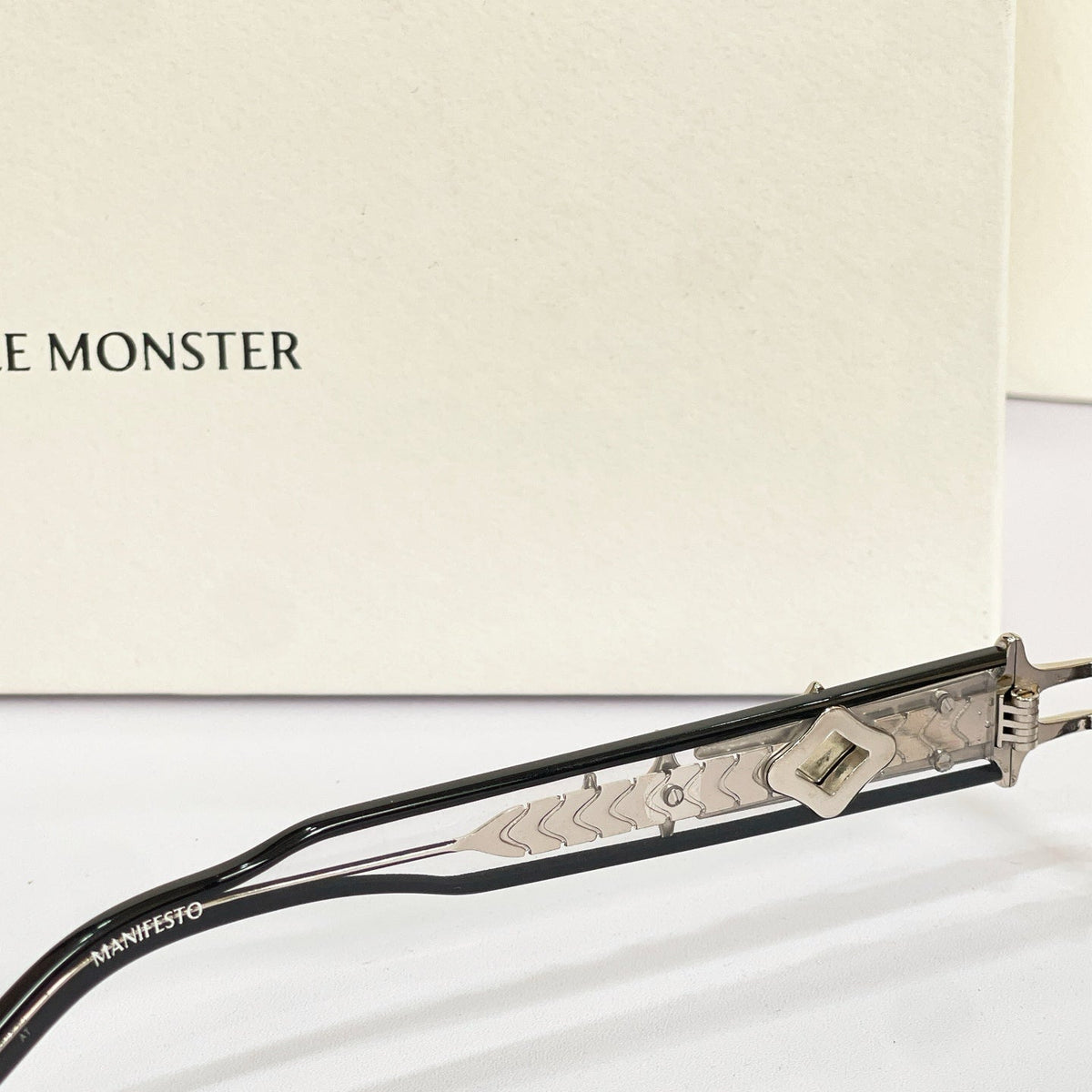 Gentle Monster Manifesto Sunglasses