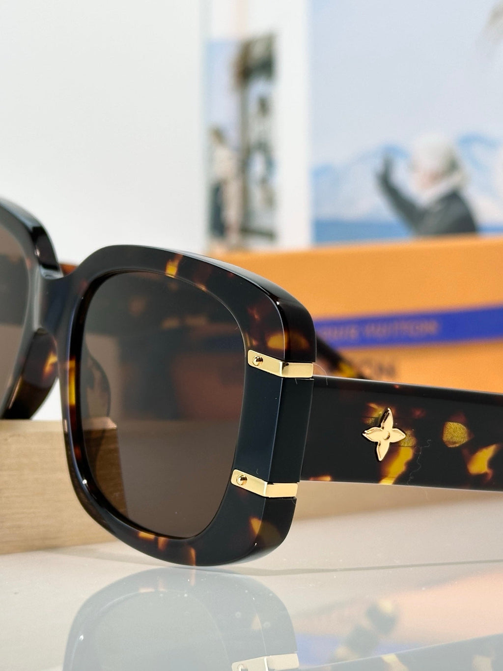 Louis Vuitton Z2968W Sunglasses