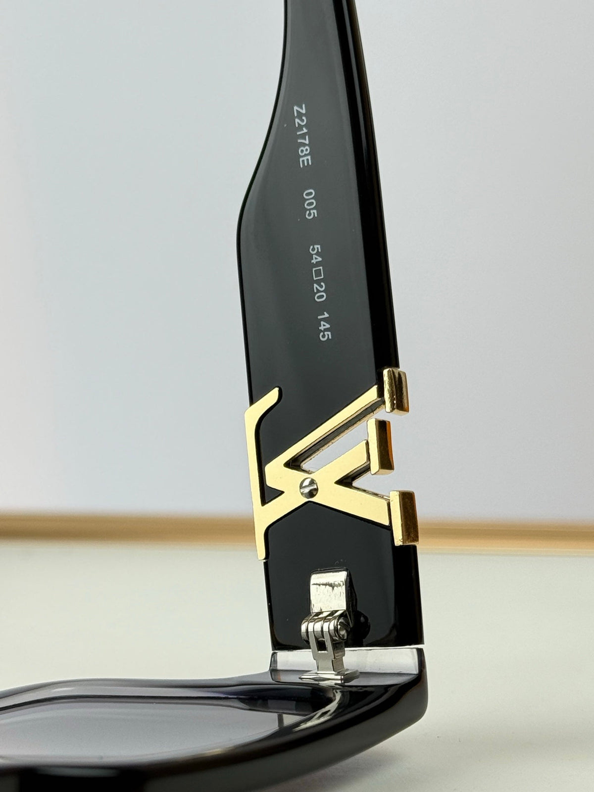 Louis Vuitton Z2178E Sunglasses