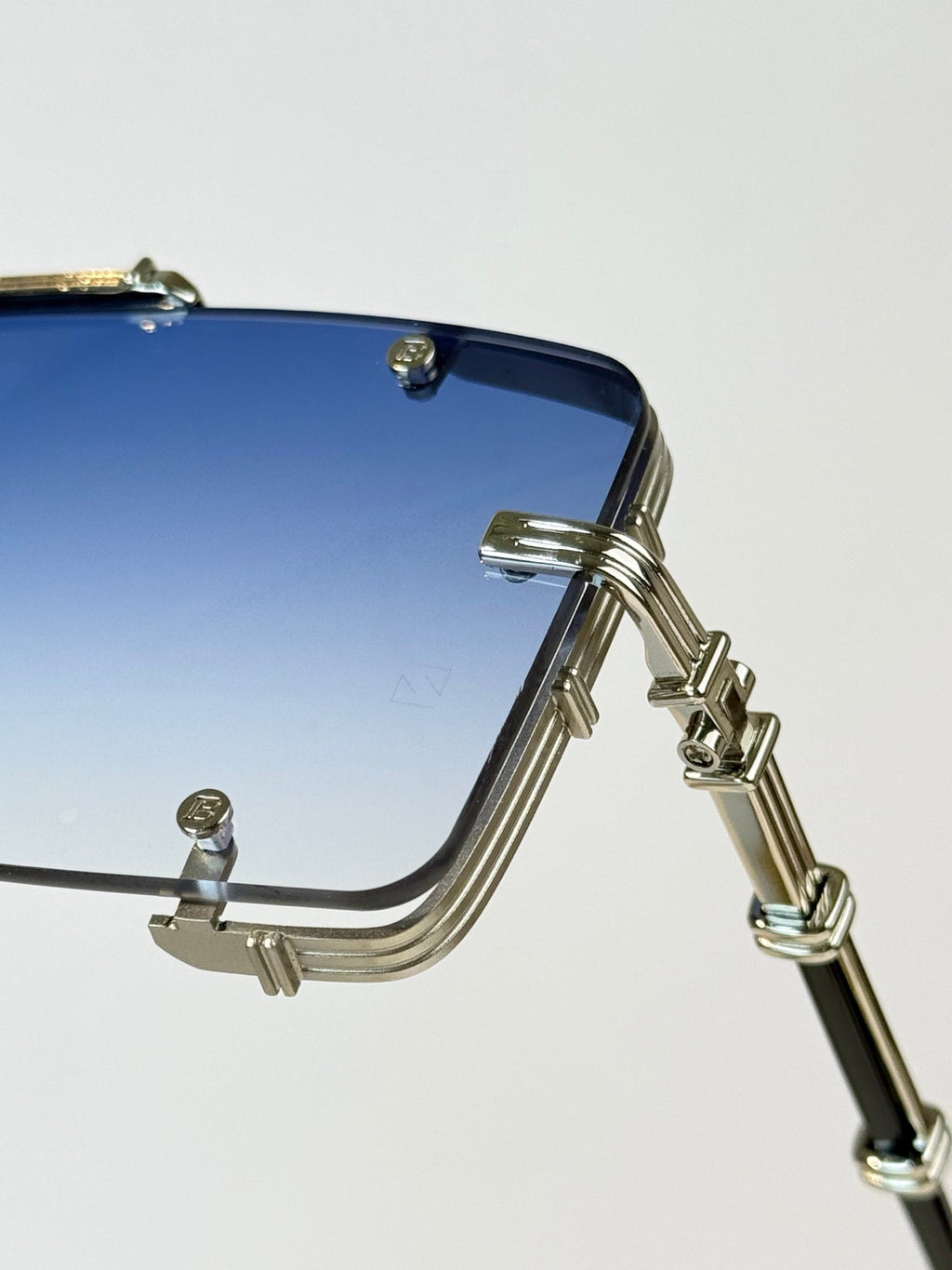 Balmain BPS-271-63//BLK-GLD Sunglasses