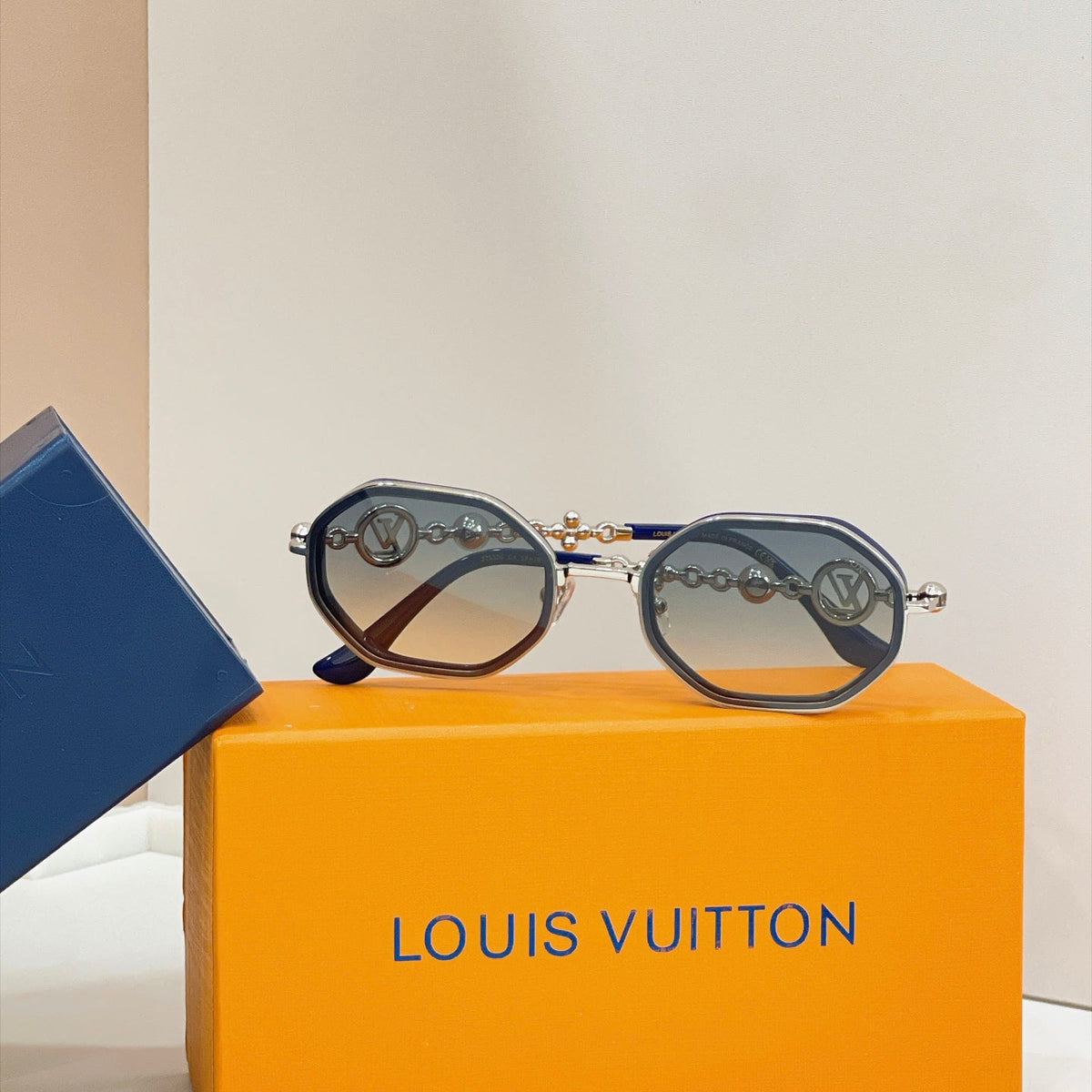 Louis Vuitton Z7532U Sunglasses