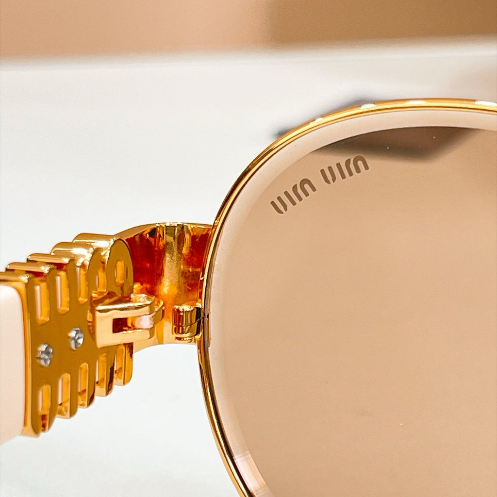 Miu Miu MU 116AV Sunglasses